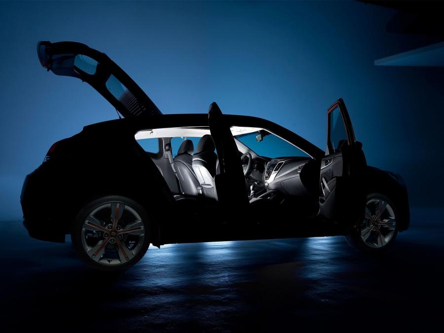  Hyundai Veloster 2011 года  (US) (фото 18 из 30)
